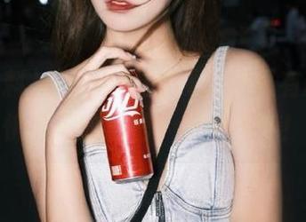 哇,今晚的17黑料又有新瓜,快隐藏收藏吧,这波不亏!