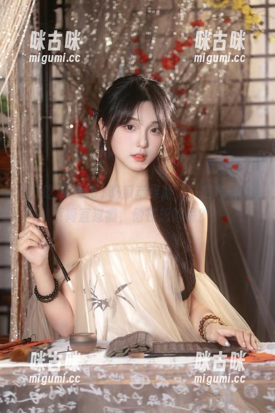 玩51吃瓜苹果版，一口气翻12页简直过瘾，他在想啥呢？！