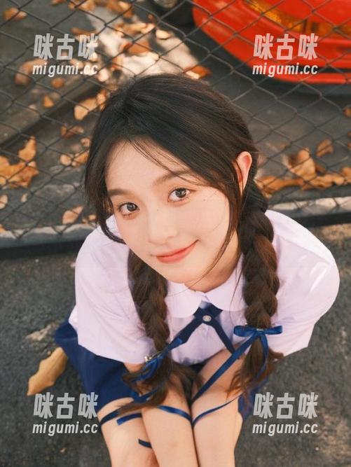 把51吃瓜中心装进口袋，下载的瞬间光速升华为吃瓜专家！