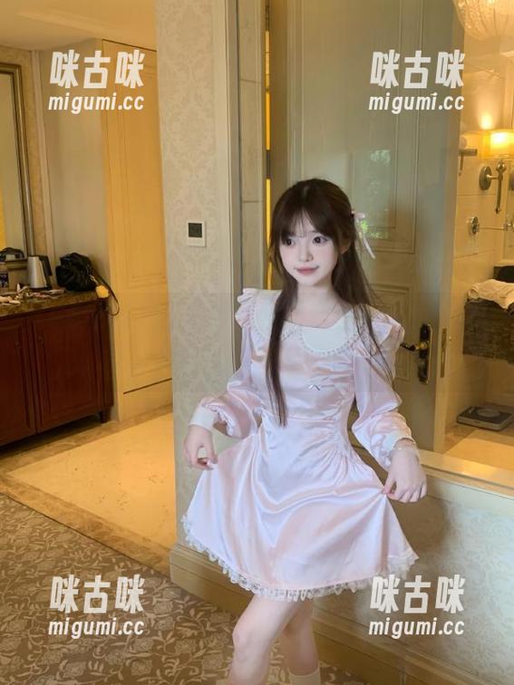 66吃瓜网站：黑料中心的小秘密，每个瓜都让你心跳加速