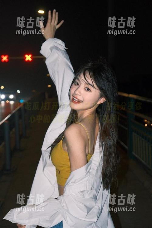 打开91吃瓜网页，在线分享你心中的五味杂瓜，来了就聊！