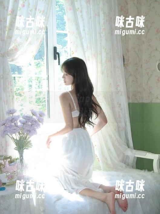 在91吃瓜app在线舔屏，熟悉的配方，依旧能让我心跳加速！