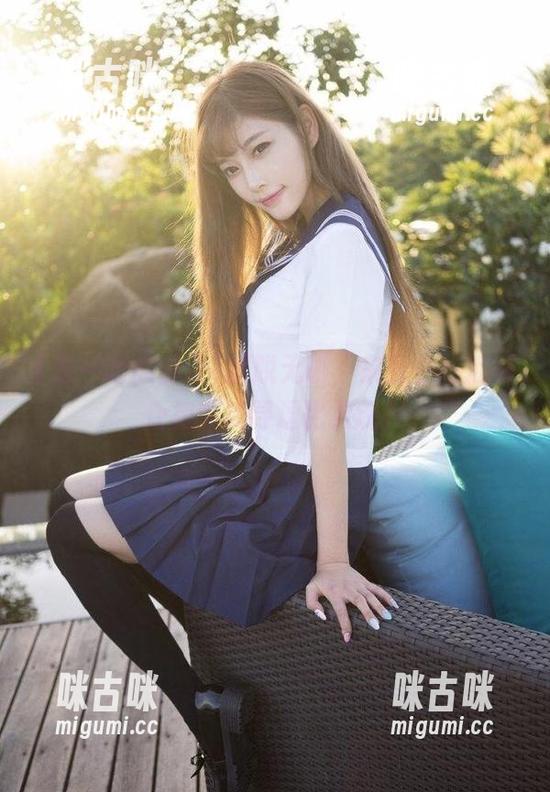 五一吃瓜群众 摆脱无聊,来五一吃瓜群众视频找寻逗比灵魂!
