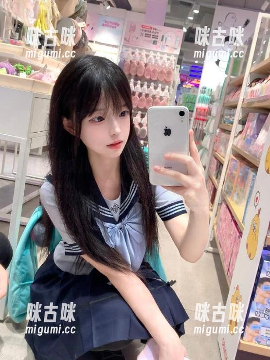 听说“八卦吃瓜”新开一条吃瓜线路，可以边看边开心到飞起？