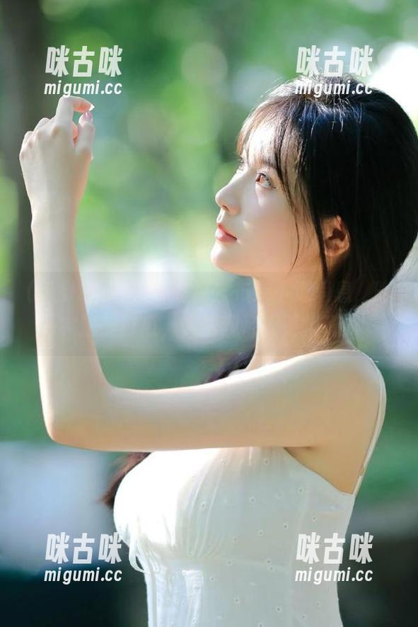 八卦吃瓜发布：小道消息，吃完这一口瓜，人生观都要更新了！
