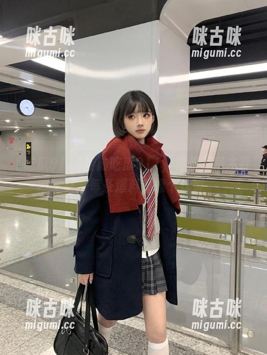 登陆吃瓜911，没想到草木皆兵，每条爆料都像个炸弹