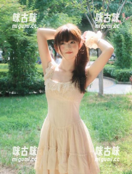 吃瓜网 吃瓜网的入口像条黑洞,进去了就出不来……