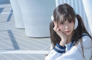 伊人在水一方？“国产吃瓜”解码，永不迷路的旋涡