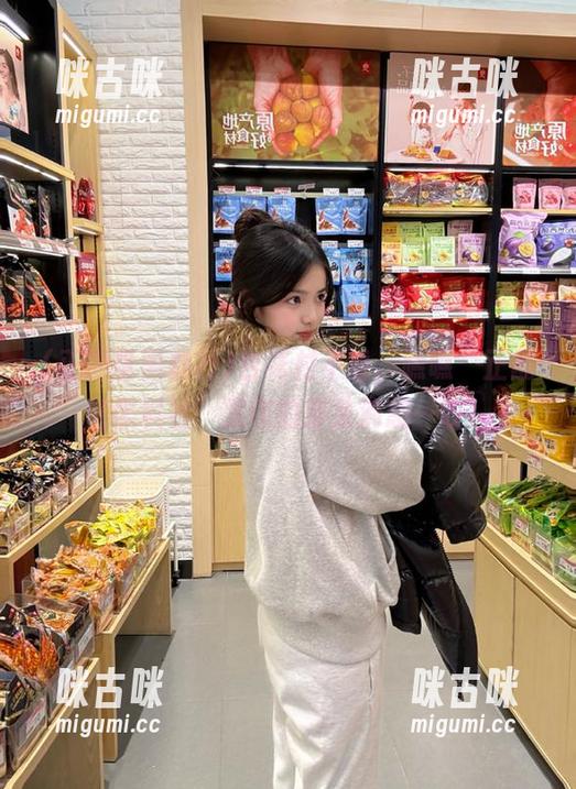 杏花村不香，瞧瞧“正能量黑料社”发布的那条消息…哎！