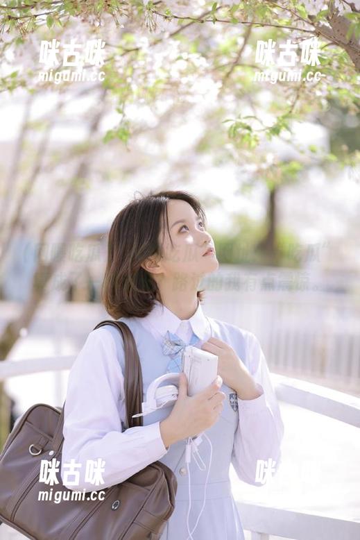 “网曝吃瓜”网址：“吃瓜”真成了一种潮流？路过的我有点震惊。