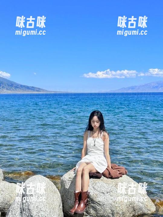 下载“黑料不打烊155fun”，每一次刷新都在和我说：丫头，快来，这里有新鲜事！