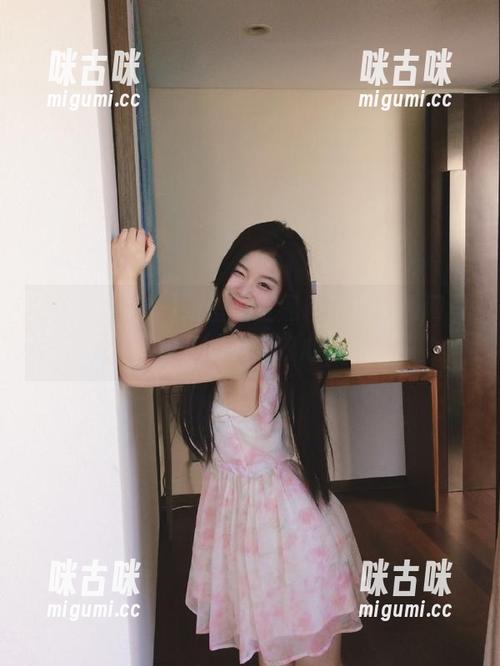 万里长征黑料不打烊的网页，看着别人的瓜，内心五味杂陈