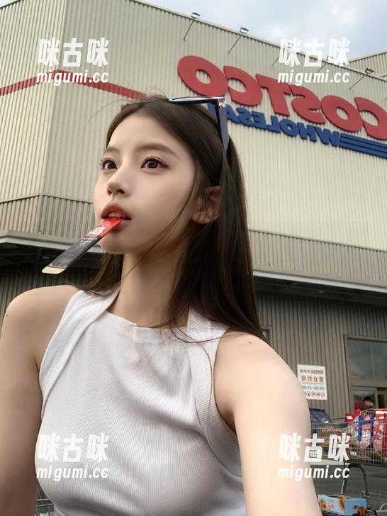 黑料冲哥 域名梦工厂:黑料冲哥的视频揭秘那些“隐秘”的网址奇葩!