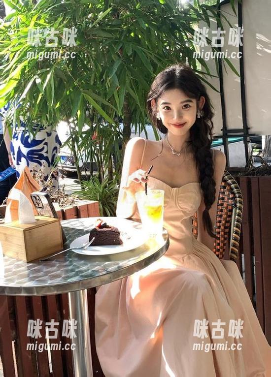 黑料吃瓜网 在黑料吃瓜网网页,在线感受舌尖上的八卦,来一发吧!
