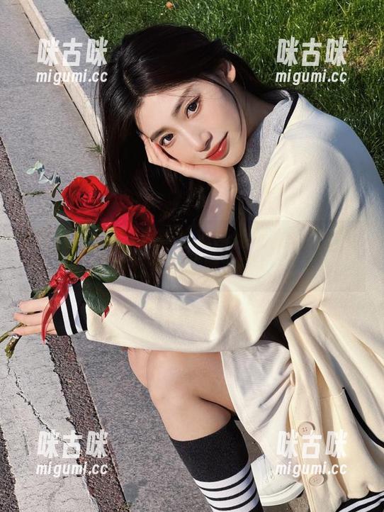 黑料吃瓜网地址发后果？巴掌心为这瓜劈开了！