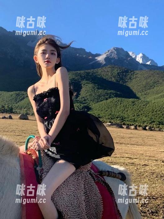 这条线路上，“万篇长征黑料正能量”一次次反转，看得我心慌慌