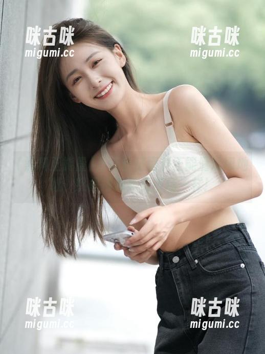 万篇长征黑料正能量现场地址，热闹得跟年货市场一样！