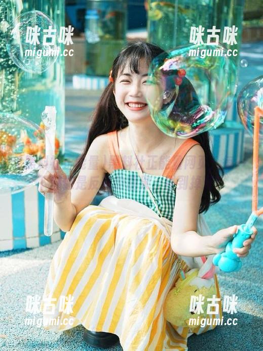 黑料社正能量网页：每一下都像是反转的糖果，甜到掉牙！