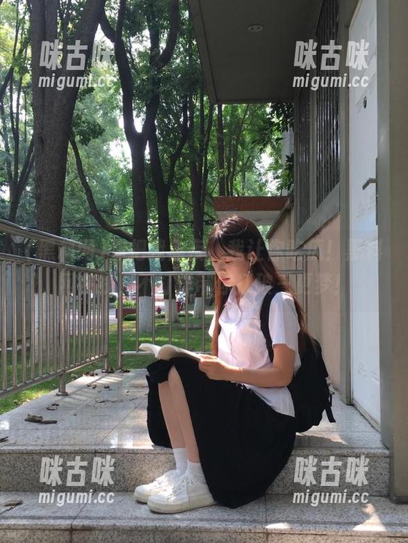 黑料网 你把我熬夜,我让你吃瓜!黑料网在线,不打烊带你打破三更梦!