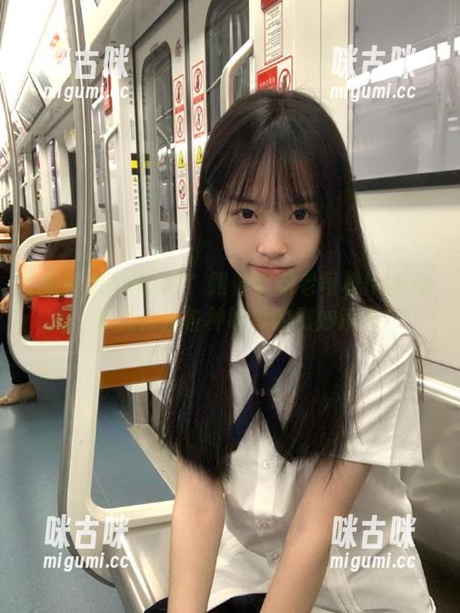 嘿！跟着黑料老司机heiliao，永久体验各种吃瓜的微妙瞬间！